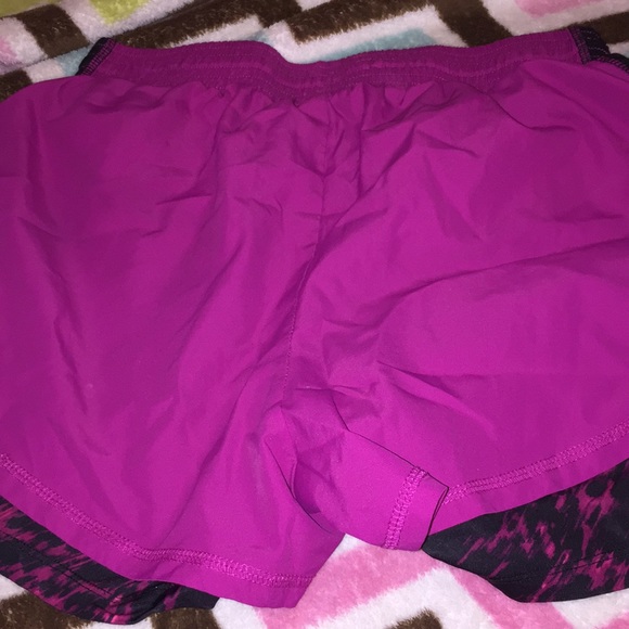 Shorts - Picture 4 of 4